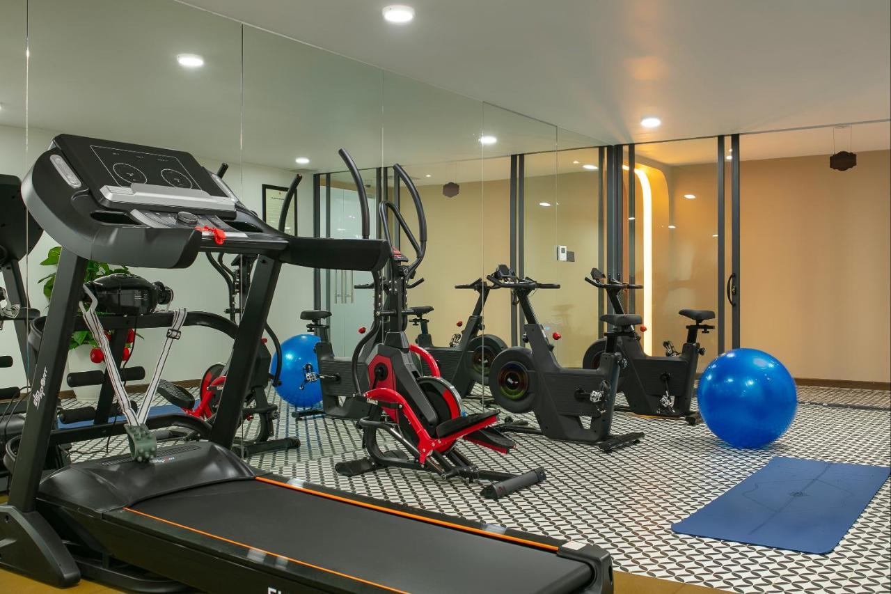 Grand Sunrise Palace Hoi An- A Luxury Indochine Hotel & Spa Exterior foto A gym in a hotel